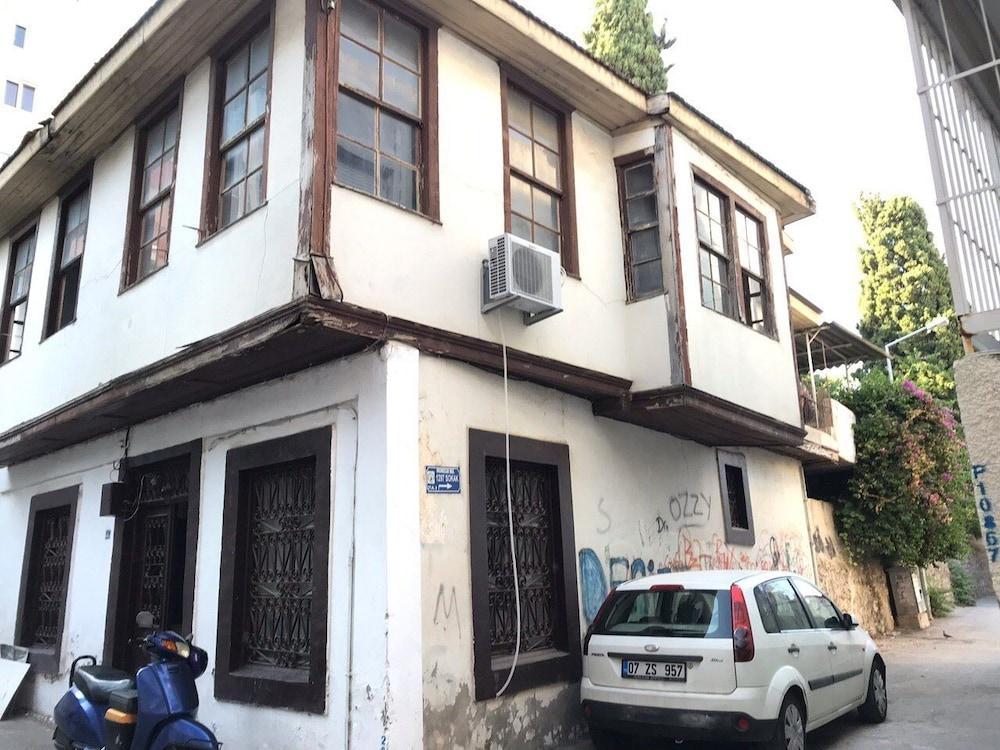 Antique House Hotel Antalya Buitenkant foto