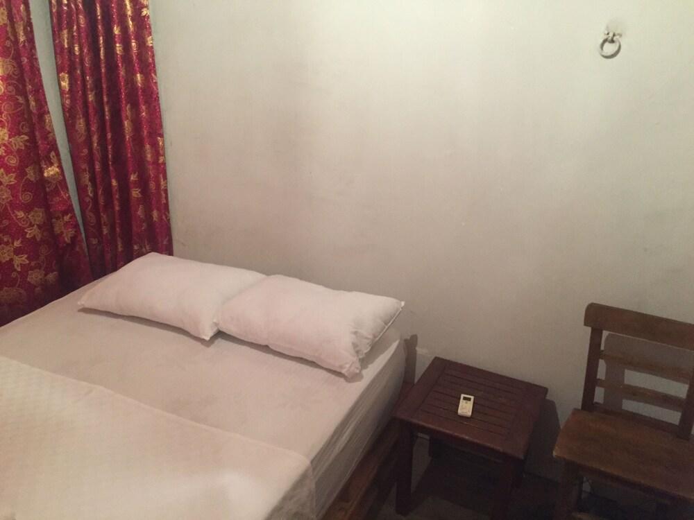 Antique House Hotel Antalya Buitenkant foto