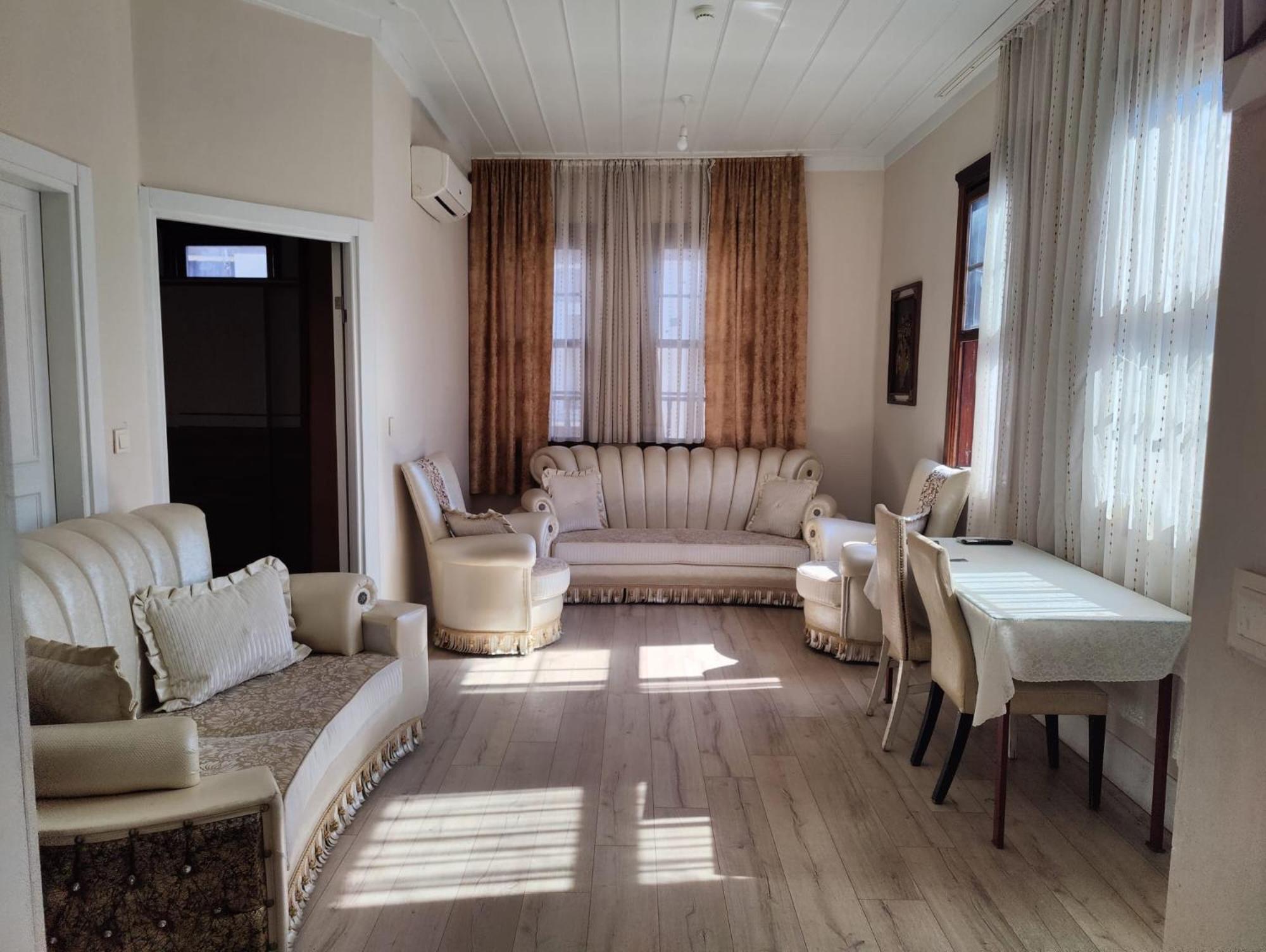 Antique House Hotel Antalya Buitenkant foto
