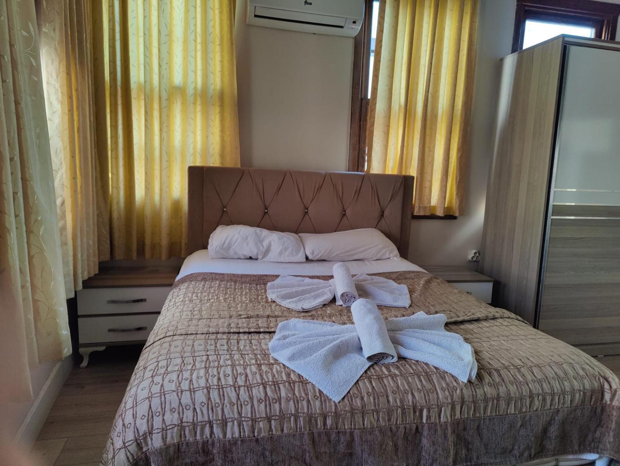 Antique House Hotel Antalya Buitenkant foto